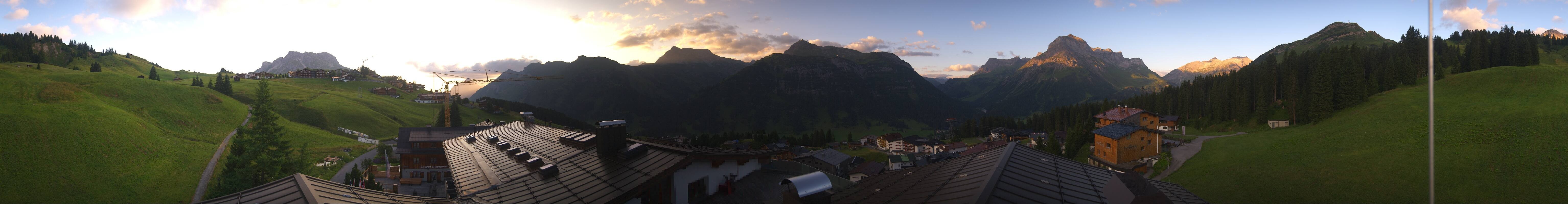 Archiv Foto Webcam Panorama Oberlech - Hotel Goldener Berg