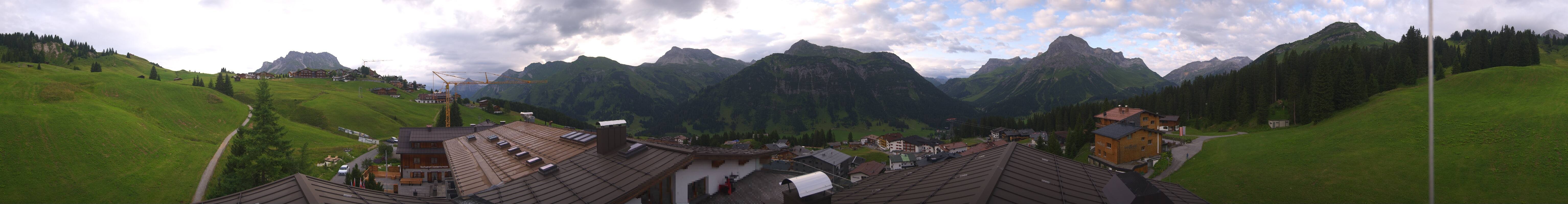 Archiv Foto Webcam Panorama Oberlech - Hotel Goldener Berg