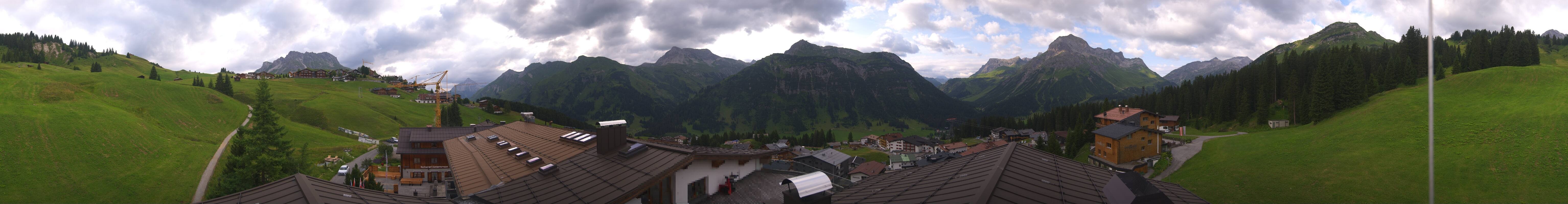 Archiv Foto Webcam Panorama Oberlech - Hotel Goldener Berg