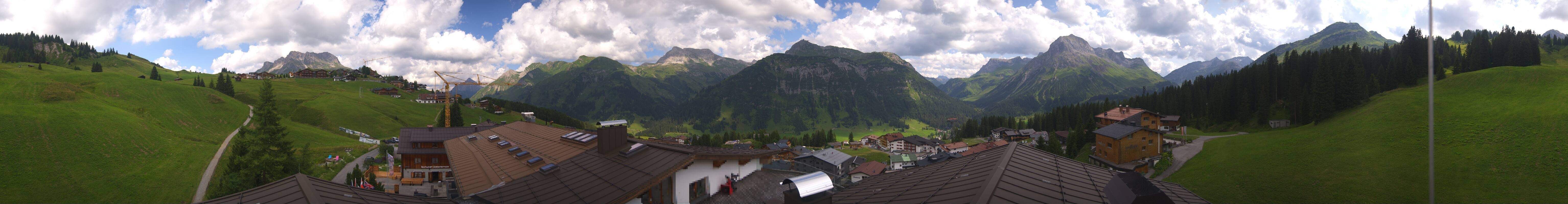Archiv Foto Webcam Panorama Oberlech - Hotel Goldener Berg