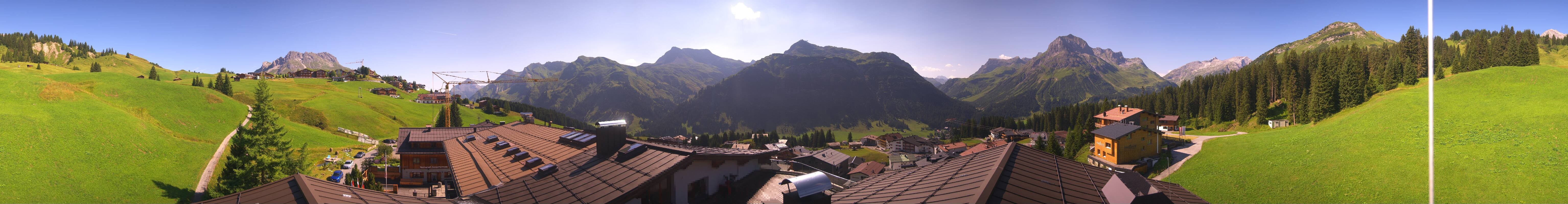 Archiv Foto Webcam Panorama Oberlech - Hotel Goldener Berg