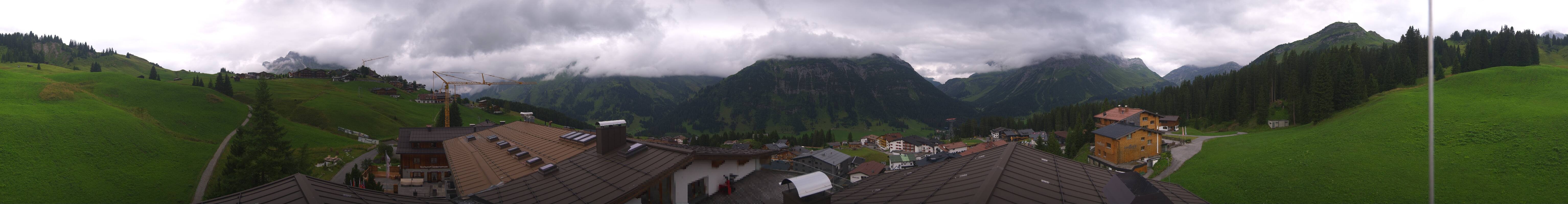 Archiv Foto Webcam Panorama Oberlech - Hotel Goldener Berg