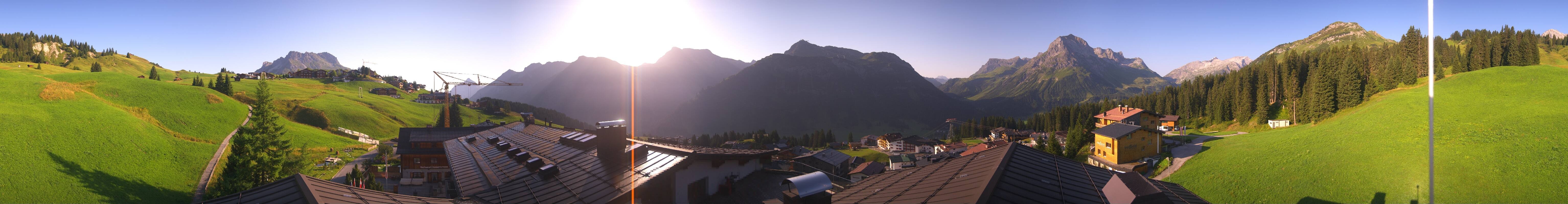 Archiv Foto Webcam Panorama Oberlech - Hotel Goldener Berg