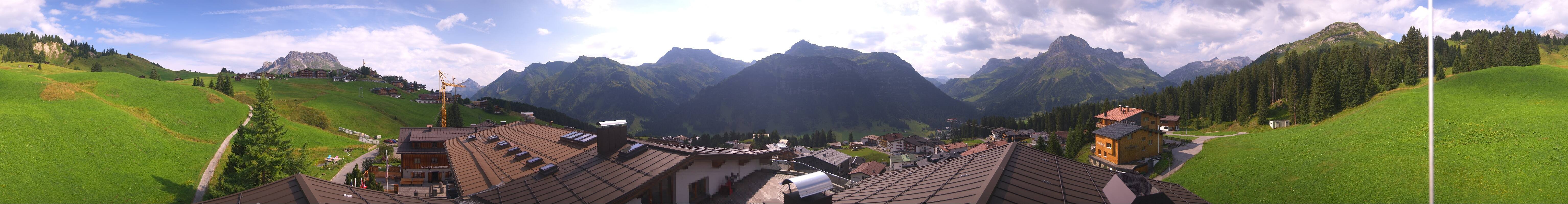 Archiv Foto Webcam Panorama Oberlech - Hotel Goldener Berg