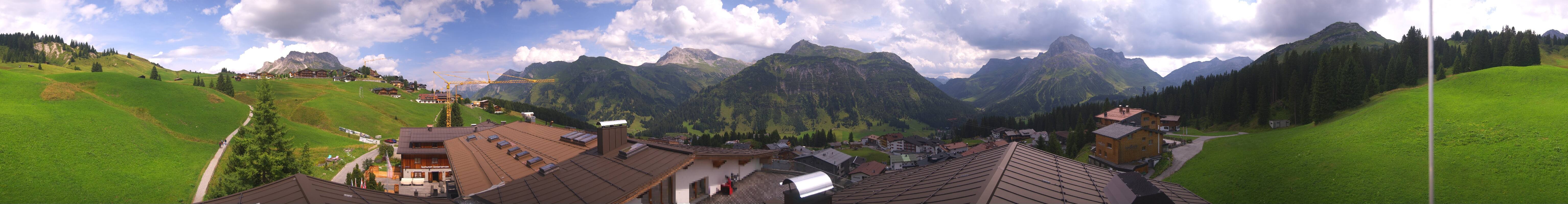 Archiv Foto Webcam Panorama Oberlech - Hotel Goldener Berg