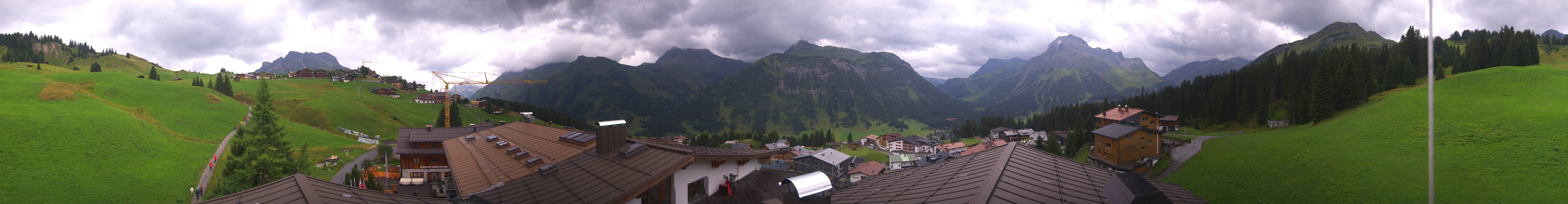 Archiv Foto Webcam Panorama Oberlech - Hotel Goldener Berg