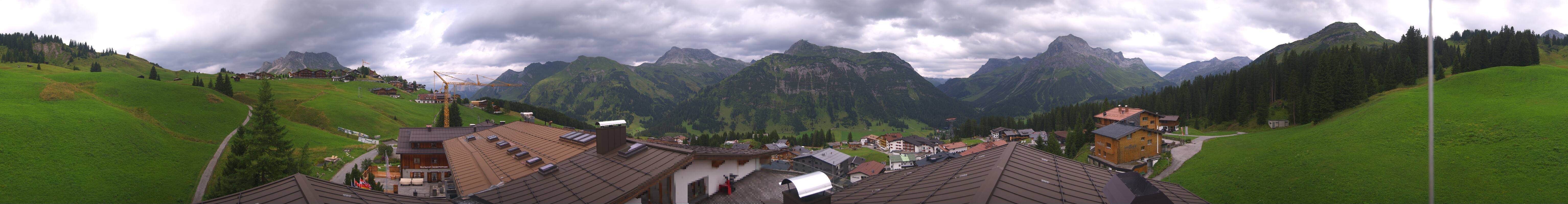 Archiv Foto Webcam Panorama Oberlech - Hotel Goldener Berg
