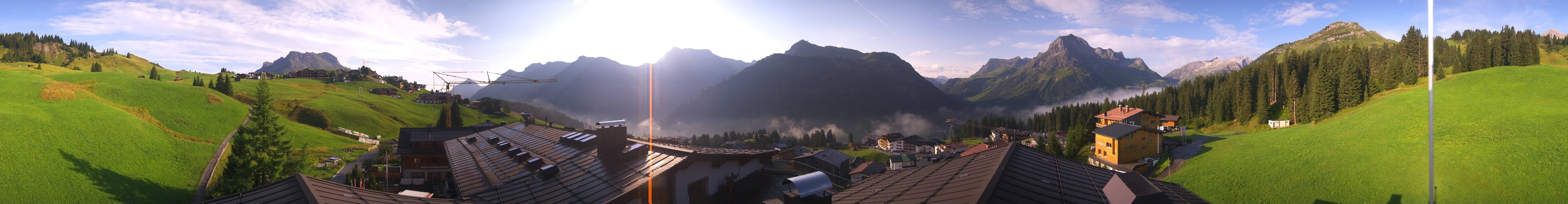 Archiv Foto Webcam Panorama Oberlech - Hotel Goldener Berg