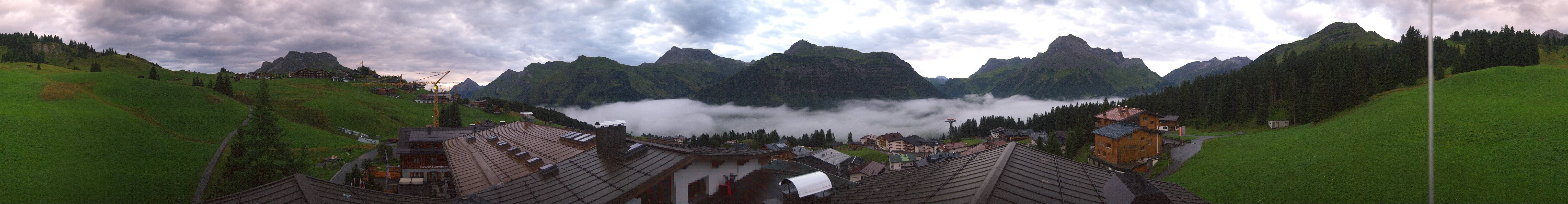 Archiv Foto Webcam Panorama Oberlech - Hotel Goldener Berg