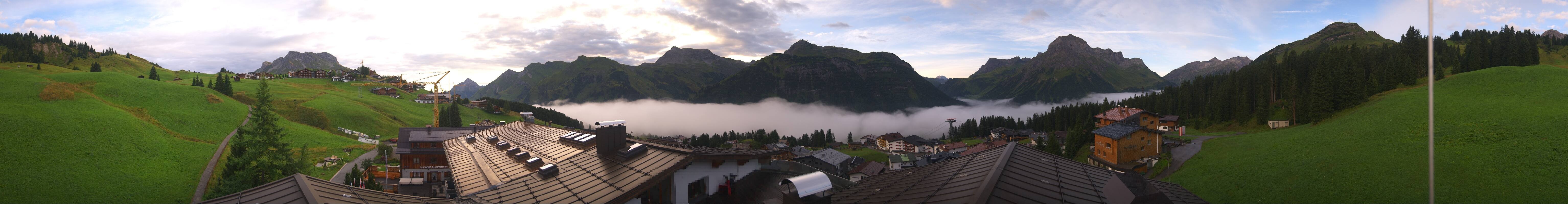 Archiv Foto Webcam Panorama Oberlech - Hotel Goldener Berg