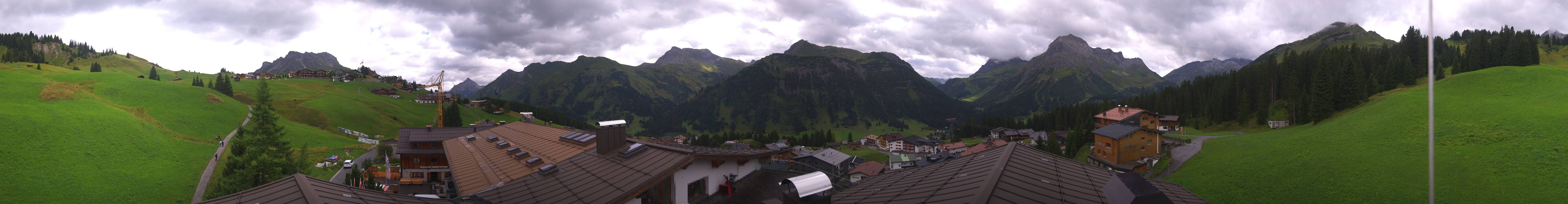 Archiv Foto Webcam Panorama Oberlech - Hotel Goldener Berg