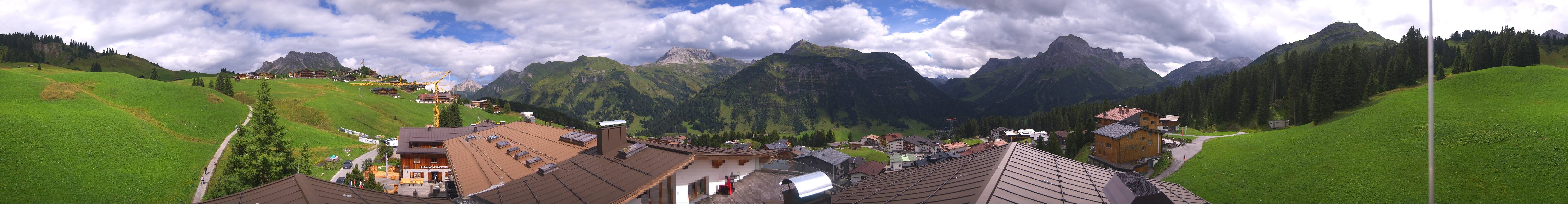 Archiv Foto Webcam Panorama Oberlech - Hotel Goldener Berg