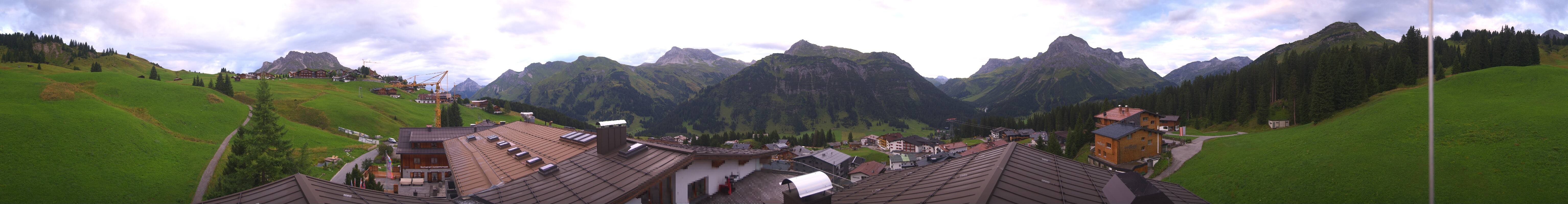 Archiv Foto Webcam Panorama Oberlech - Hotel Goldener Berg