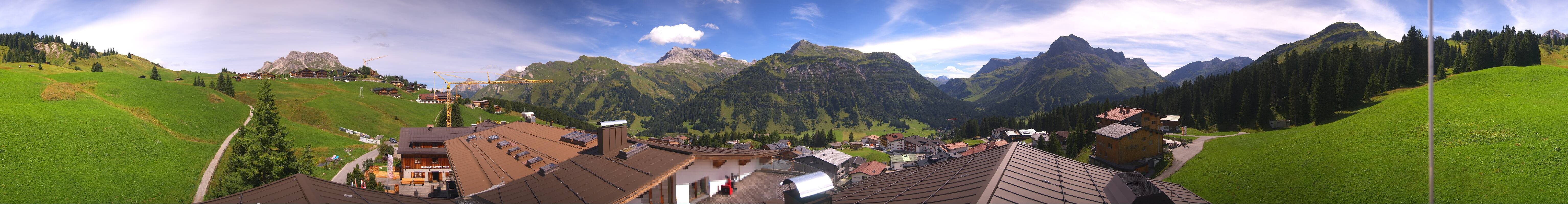 Archiv Foto Webcam Panorama Oberlech - Hotel Goldener Berg