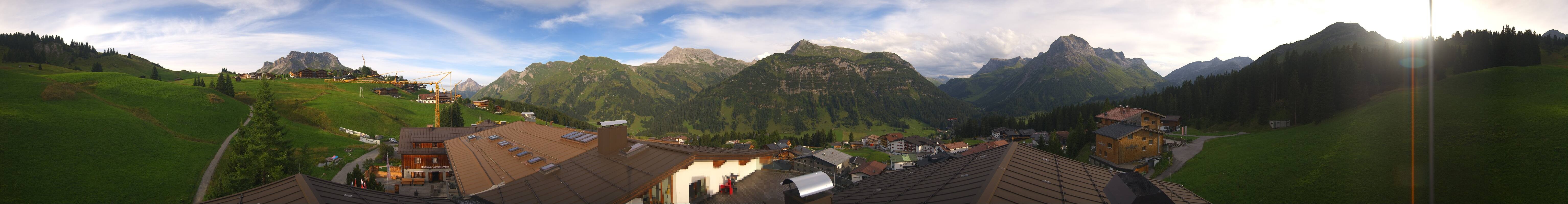 Archiv Foto Webcam Panorama Oberlech - Hotel Goldener Berg