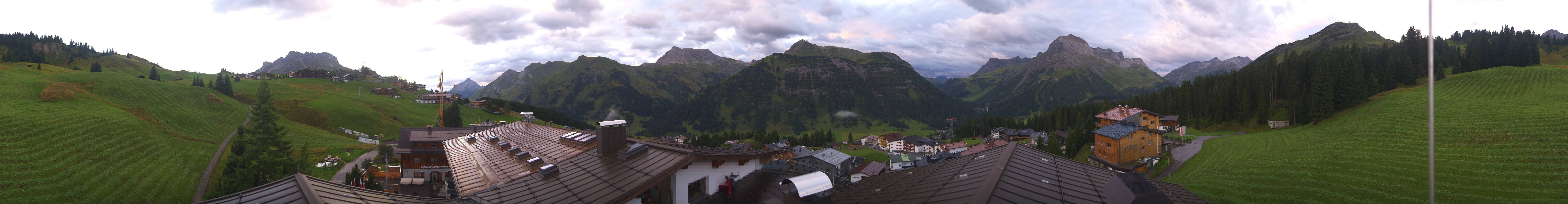 Archiv Foto Webcam Panorama Oberlech - Hotel Goldener Berg