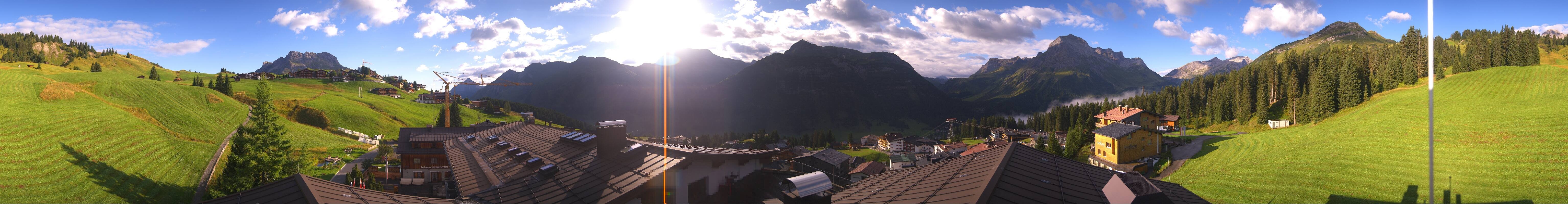Archiv Foto Webcam Panorama Oberlech - Hotel Goldener Berg