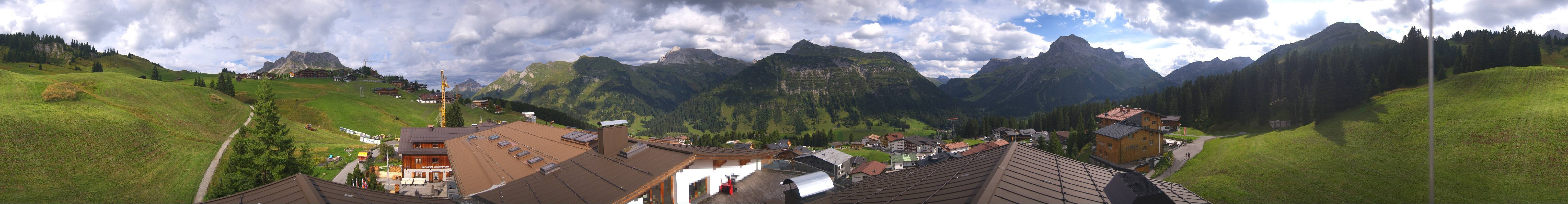 Archiv Foto Webcam Panorama Oberlech - Hotel Goldener Berg