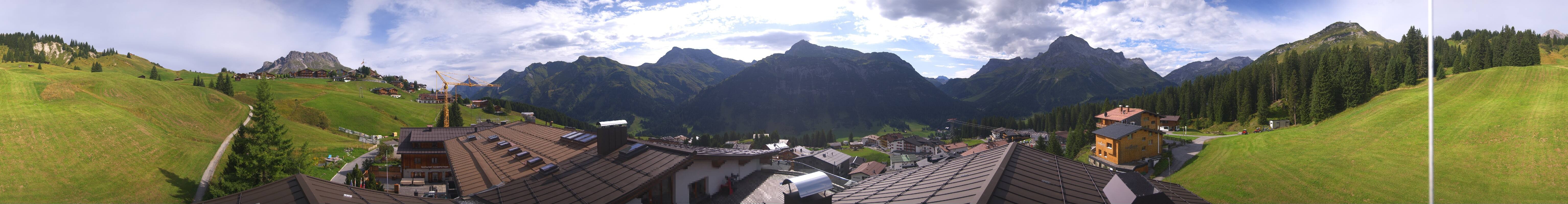 Archiv Foto Webcam Panorama Oberlech - Hotel Goldener Berg
