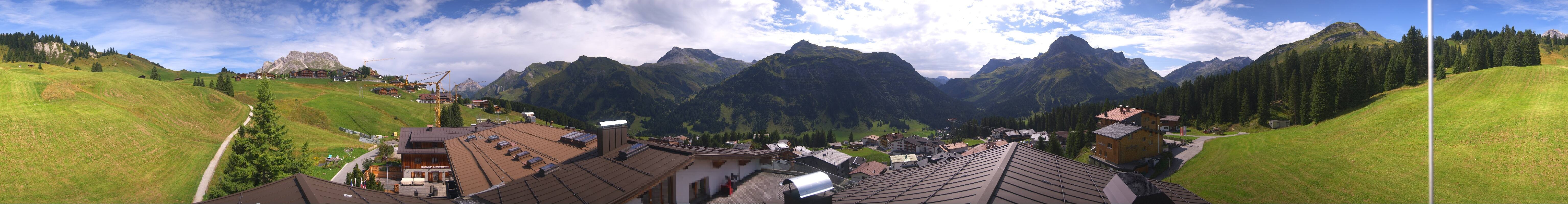 Archiv Foto Webcam Panorama Oberlech - Hotel Goldener Berg