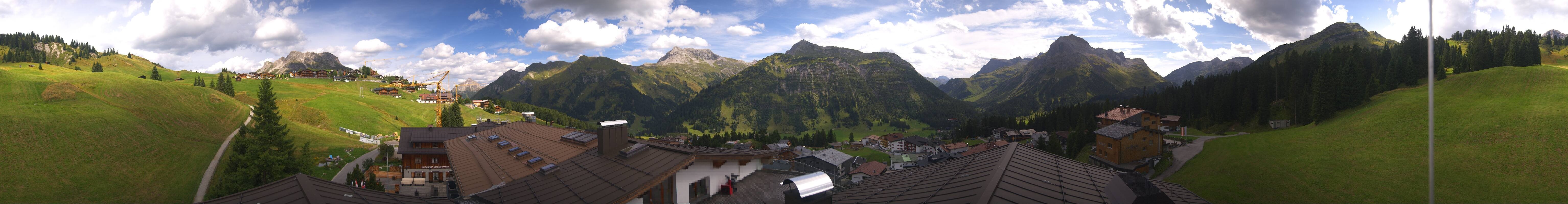 Archiv Foto Webcam Panorama Oberlech - Hotel Goldener Berg