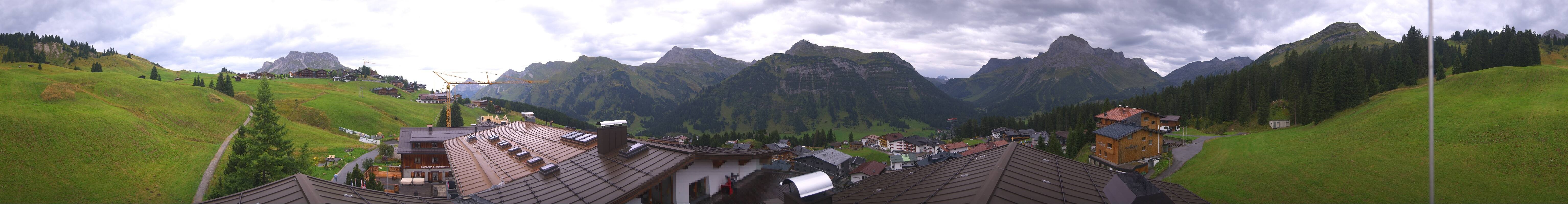 Archiv Foto Webcam Panorama Oberlech - Hotel Goldener Berg