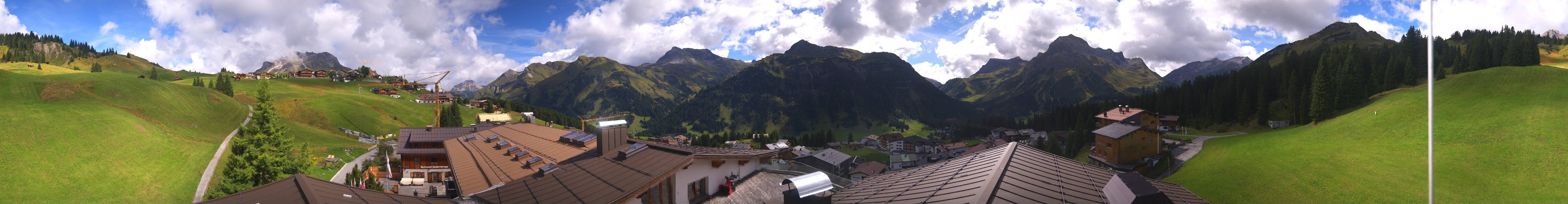 Archiv Foto Webcam Panorama Oberlech - Hotel Goldener Berg