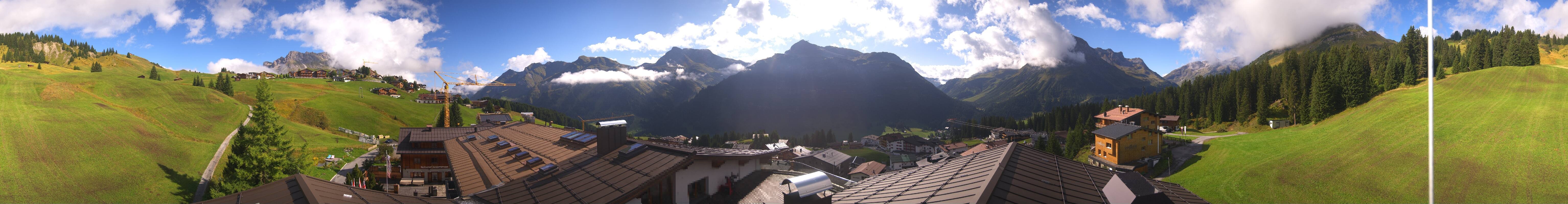 Archiv Foto Webcam Panorama Oberlech - Hotel Goldener Berg
