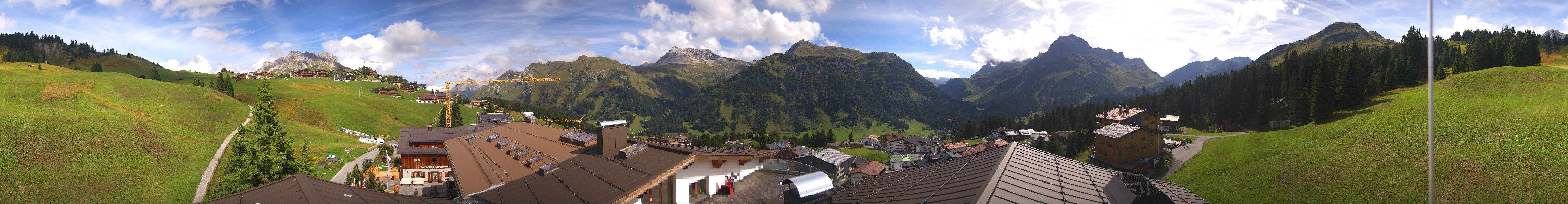 Archiv Foto Webcam Panorama Oberlech - Hotel Goldener Berg
