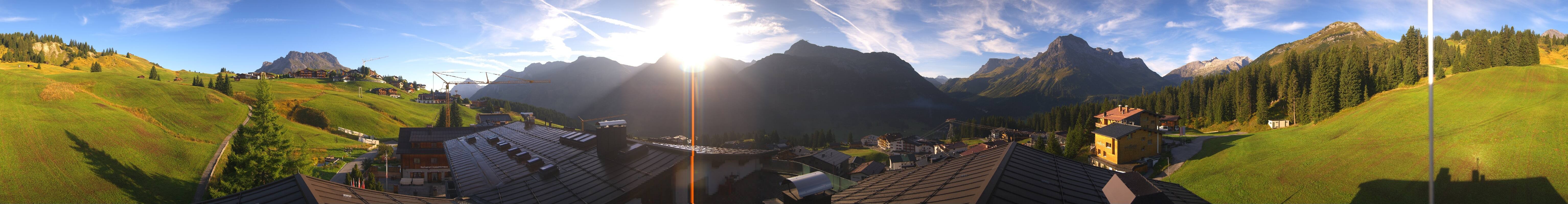 Archiv Foto Webcam Panorama Oberlech - Hotel Goldener Berg