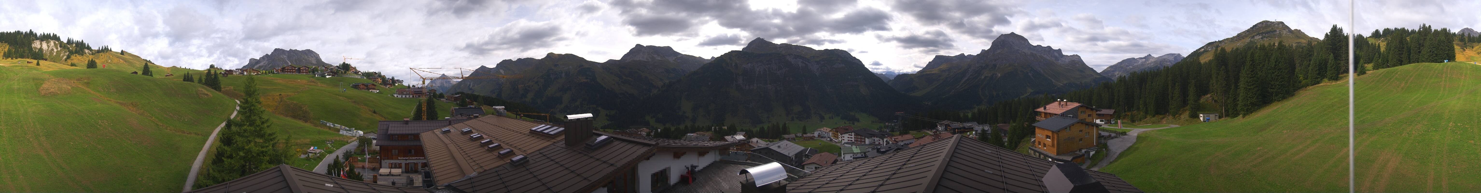 Archiv Foto Webcam Panorama Oberlech - Hotel Goldener Berg