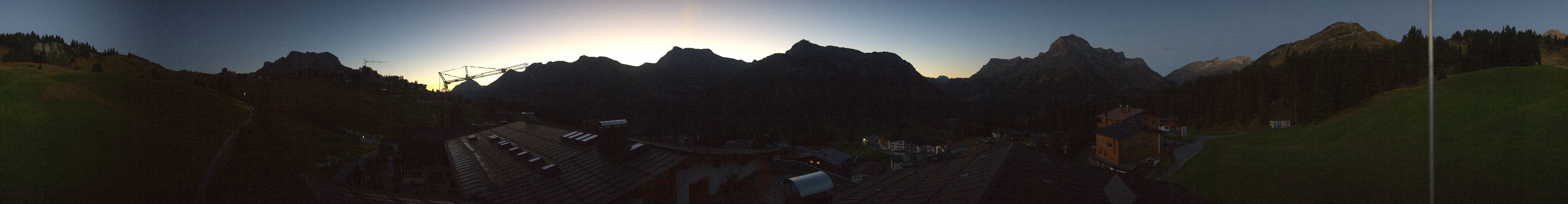 Archiv Foto Webcam Panorama Oberlech - Hotel Goldener Berg