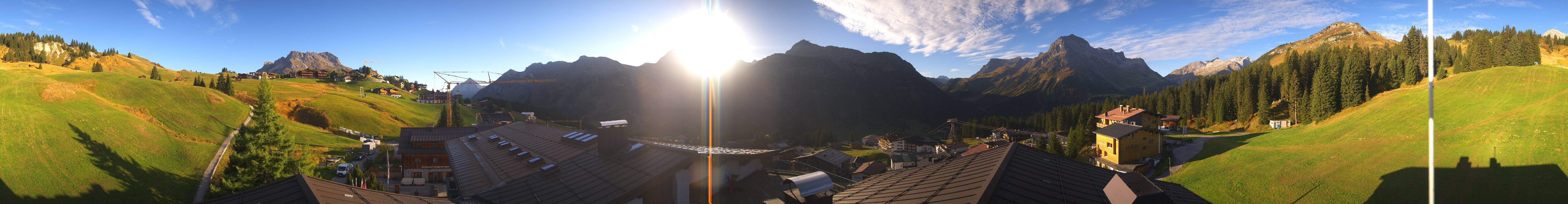 Archiv Foto Webcam Panorama Oberlech - Hotel Goldener Berg