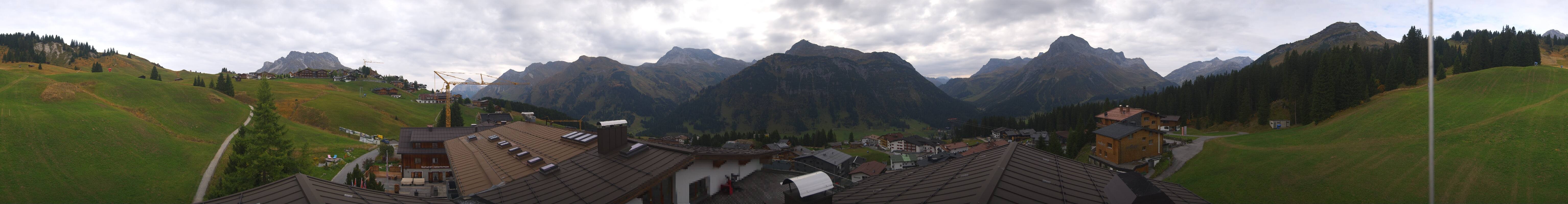 Archiv Foto Webcam Panorama Oberlech - Hotel Goldener Berg