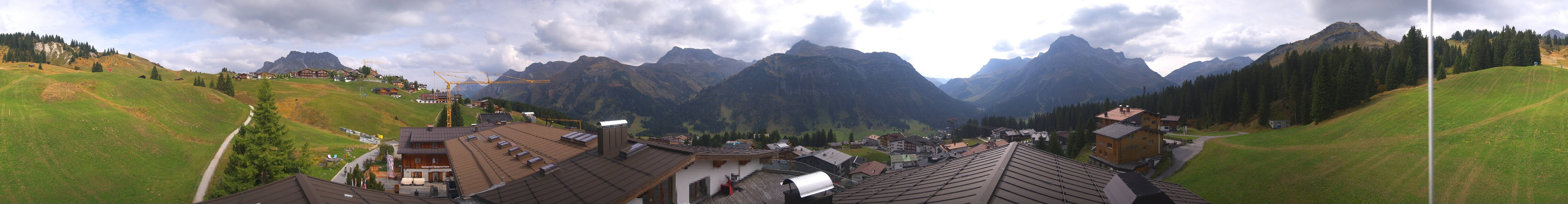 Archiv Foto Webcam Panorama Oberlech - Hotel Goldener Berg