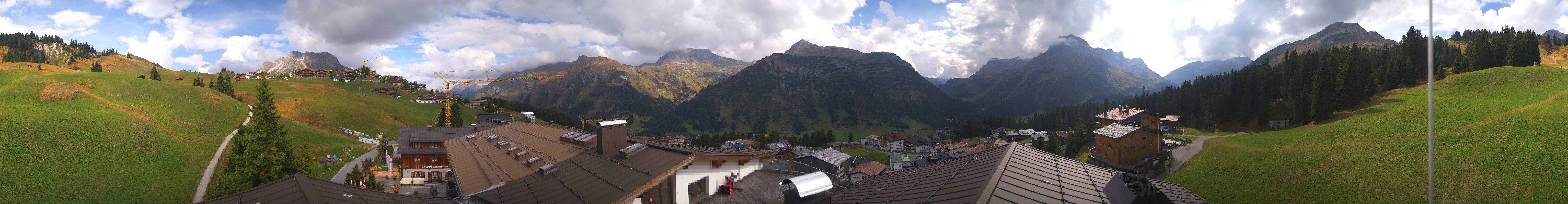 Archiv Foto Webcam Panorama Oberlech - Hotel Goldener Berg