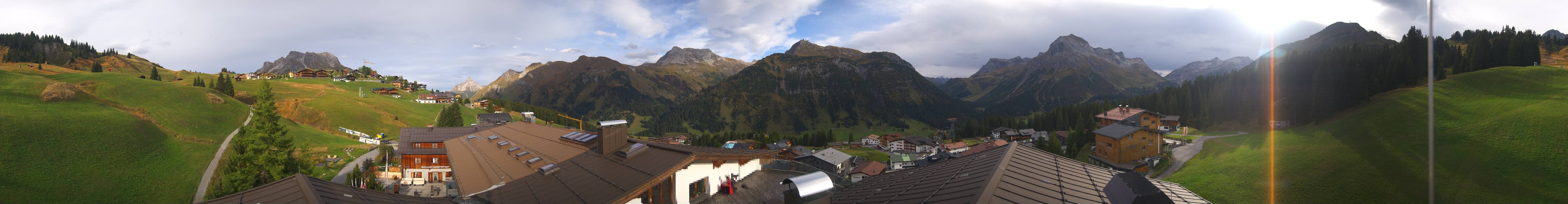 Archiv Foto Webcam Panorama Oberlech - Hotel Goldener Berg