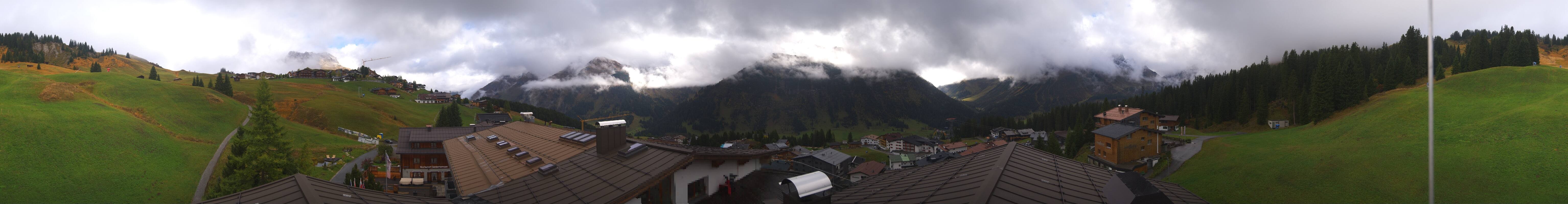 Archiv Foto Webcam Panorama Oberlech - Hotel Goldener Berg