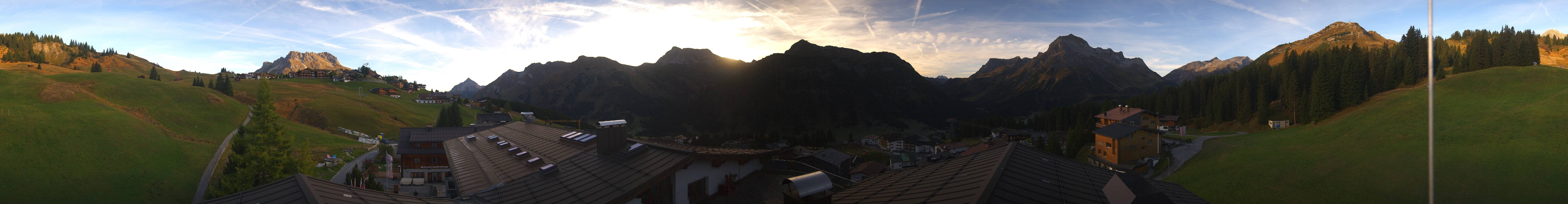 Archiv Foto Webcam Panorama Oberlech - Hotel Goldener Berg