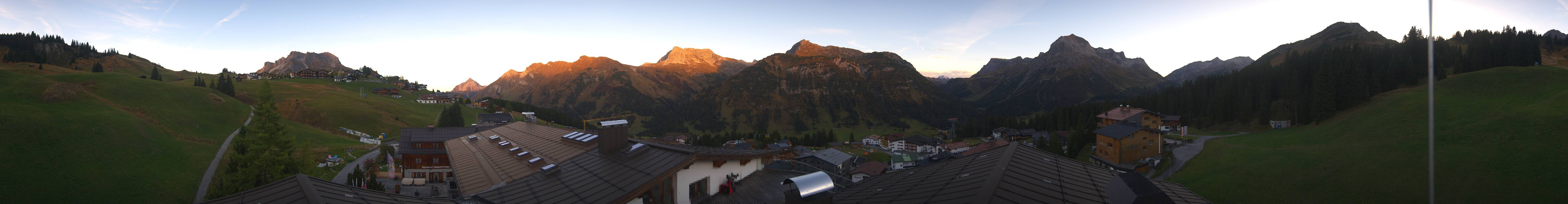 Archived image Webcam Panoramic view Oberlech from Hotel Goldener Berg
