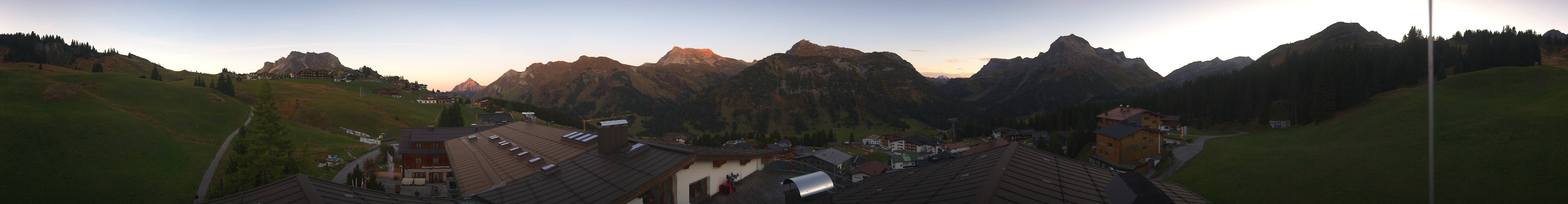 Archived image Webcam Panoramic view Oberlech from Hotel Goldener Berg