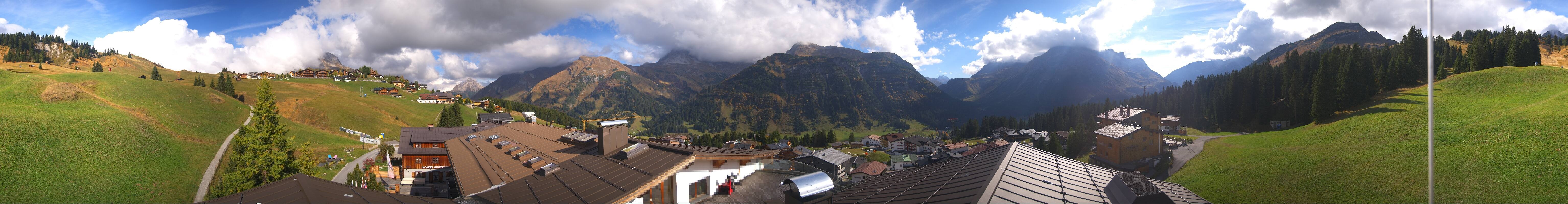 Archiv Foto Webcam Panorama Oberlech - Hotel Goldener Berg