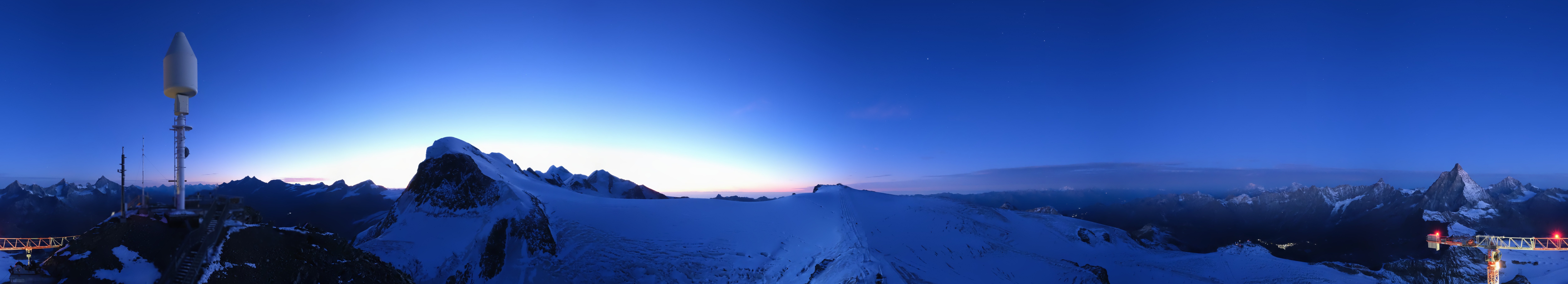 Archived image Webcam Kleinmatterhorn Zermatt