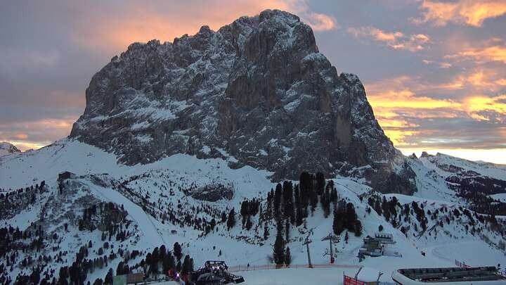 Archived image Webcam Ciampinoi - Wolkenstein