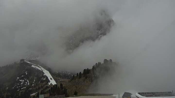 Archived image Webcam Ciampinoi - Wolkenstein