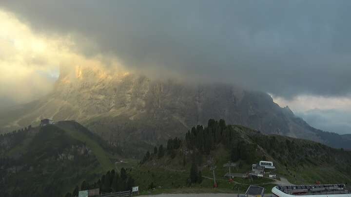 Archived image Webcam Ciampinoi - Wolkenstein