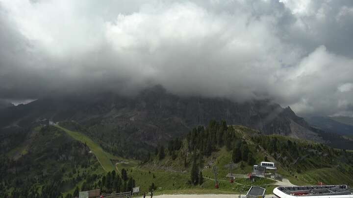Archived image Webcam Ciampinoi - Wolkenstein