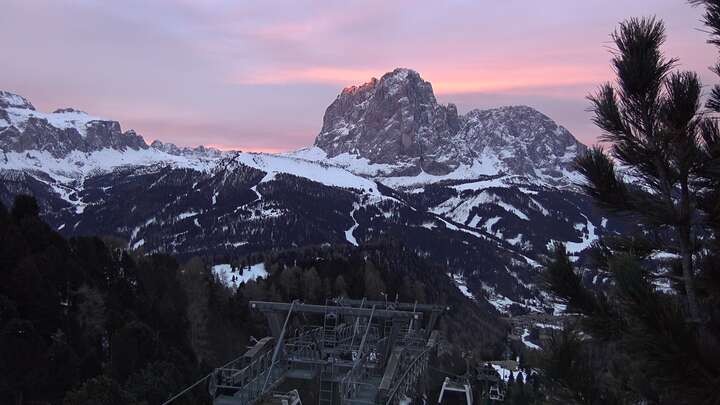 Archived image Webcam Col Raiser - S. Cristina