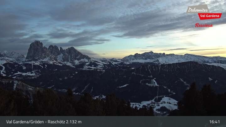 Archiv Foto Webcam Raschötz - St. Ulrich