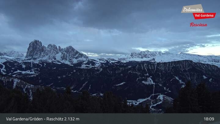 Archiv Foto Webcam Raschötz - St. Ulrich